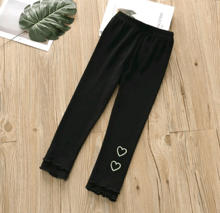 Girls heart embroidered ruffle leggings